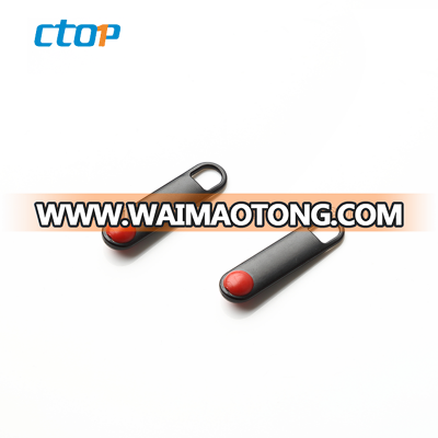 China Supplier Custom Light Weight Pvc Zipper Puller Slider For Sports Garment