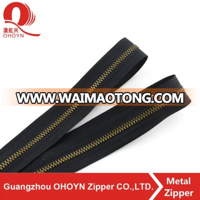 guangzhou factory wholesale long chain anti brass clothes bag zip metal open end custom metal zipper